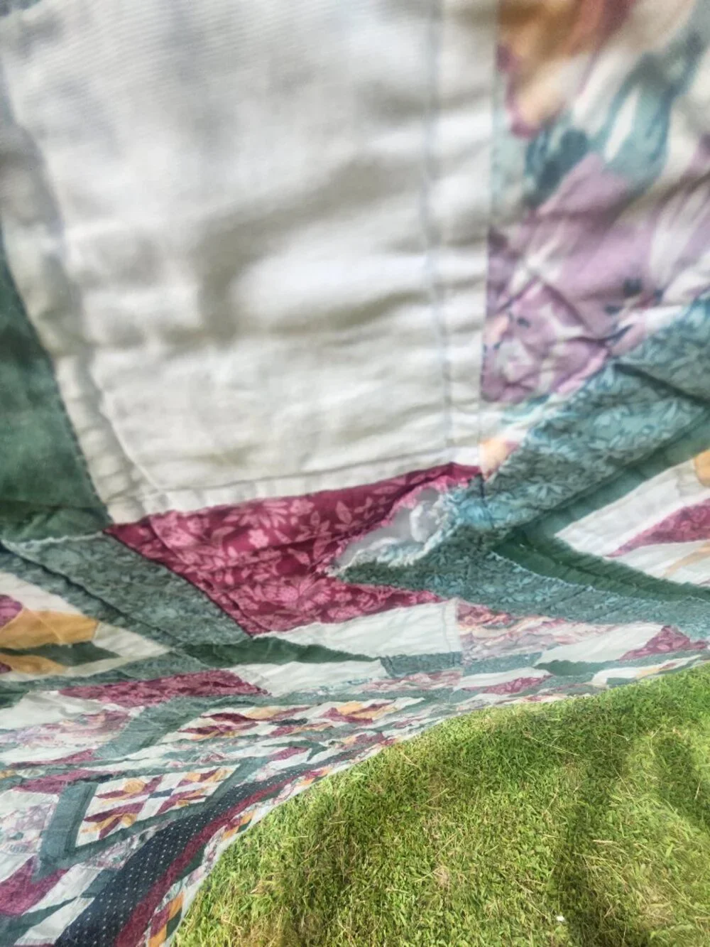 Vintage quilt size 96